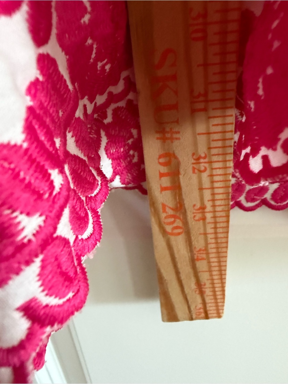 SUNDAY MARKET EMBROIDERED TUNIC DRESS IN HOT PINK - Picture 10 of 12